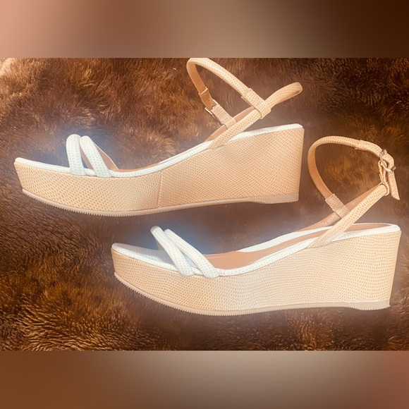 FENDI Wedge Sandals - Picture 3 of 9